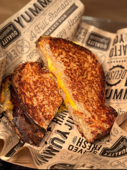 Cheesy Cheese Grilled Cheese