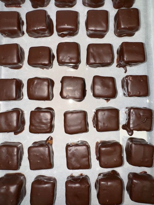 Pareve Hazelnut Praline